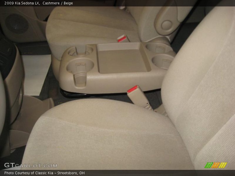 Cashmere / Beige 2009 Kia Sedona LX