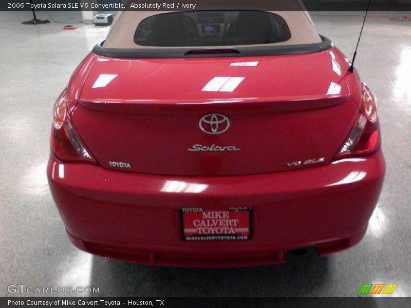 Absolutely Red / Ivory 2006 Toyota Solara SLE V6 Convertible