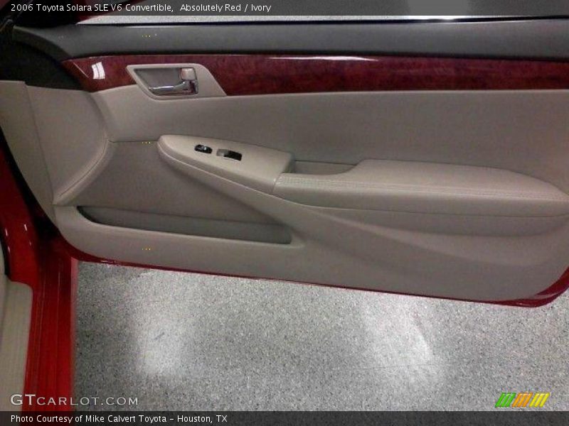 Absolutely Red / Ivory 2006 Toyota Solara SLE V6 Convertible