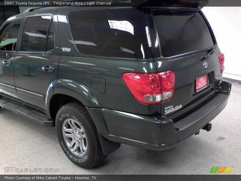 Timberland Mica / Light Charcoal 2007 Toyota Sequoia SR5