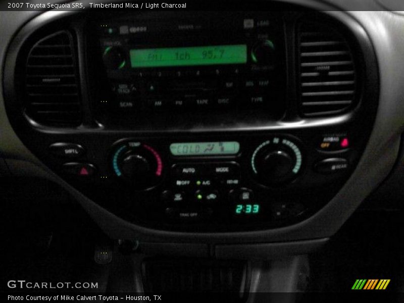 Timberland Mica / Light Charcoal 2007 Toyota Sequoia SR5