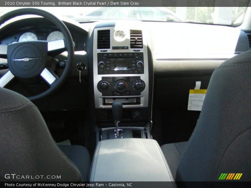Brilliant Black Crystal Pearl / Dark Slate Gray 2010 Chrysler 300 Touring