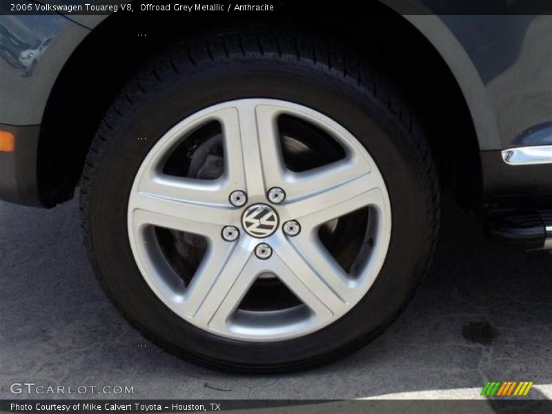 Offroad Grey Metallic / Anthracite 2006 Volkswagen Touareg V8