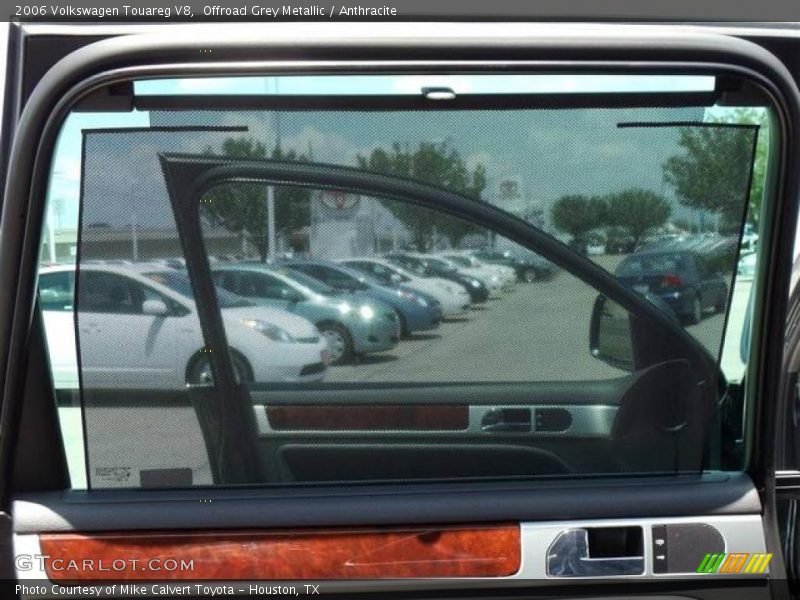 Offroad Grey Metallic / Anthracite 2006 Volkswagen Touareg V8