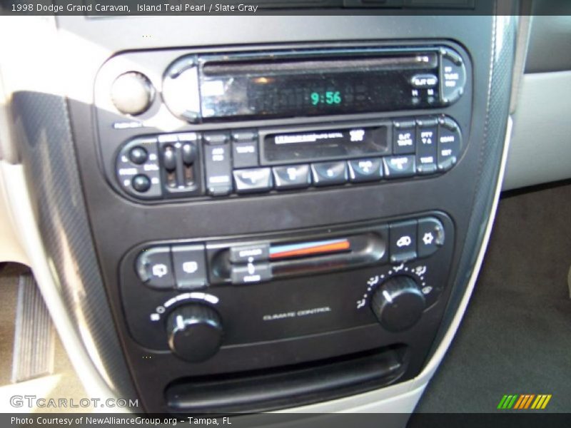 Island Teal Pearl / Slate Gray 1998 Dodge Grand Caravan