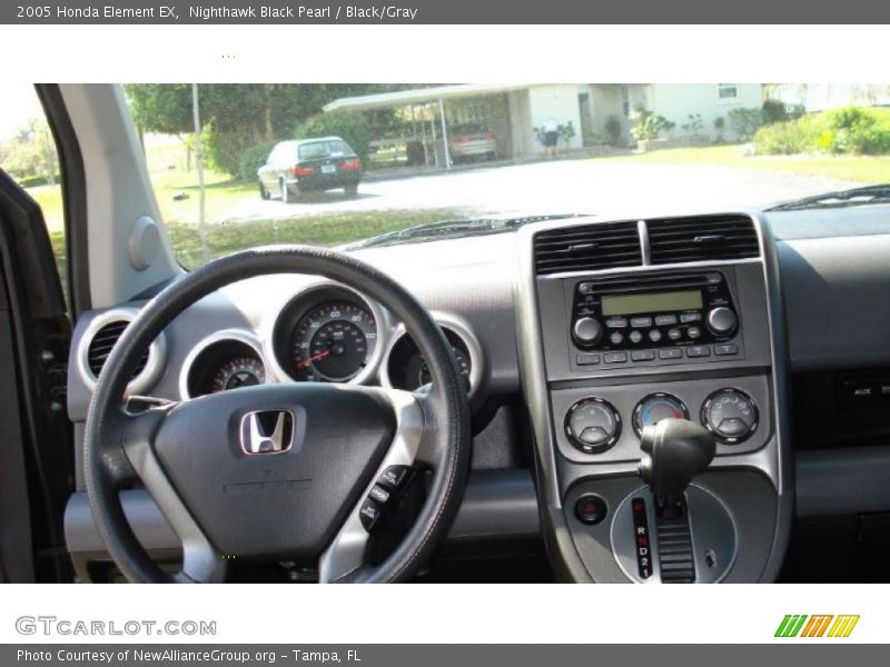Nighthawk Black Pearl / Black/Gray 2005 Honda Element EX