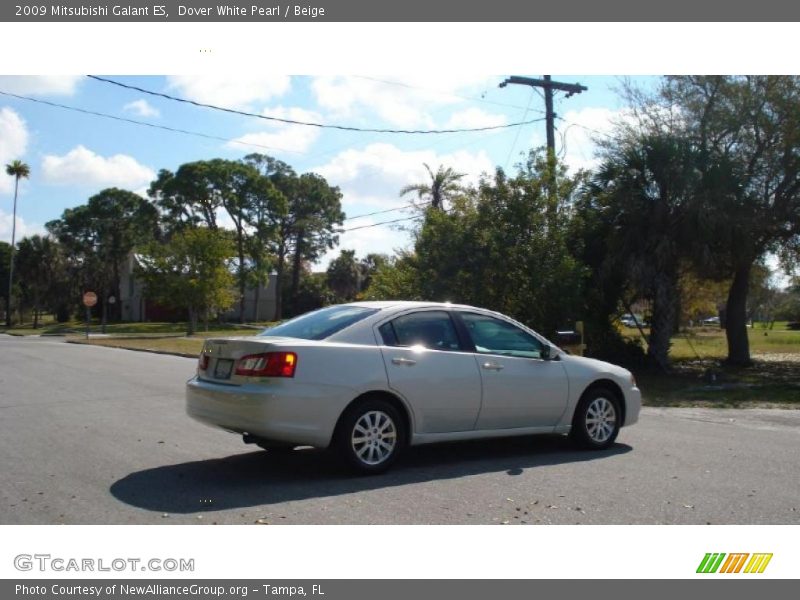 Dover White Pearl / Beige 2009 Mitsubishi Galant ES