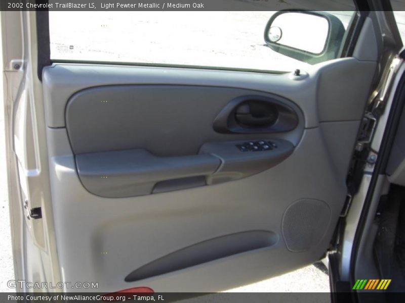 Light Pewter Metallic / Medium Oak 2002 Chevrolet TrailBlazer LS
