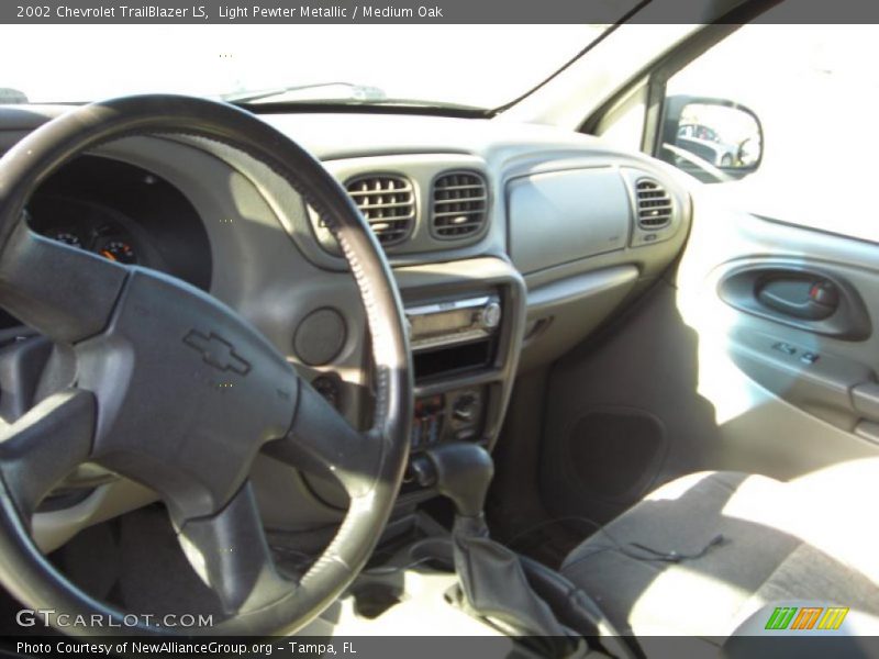 Light Pewter Metallic / Medium Oak 2002 Chevrolet TrailBlazer LS