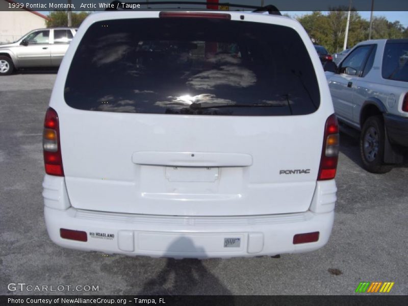 Arctic White / Taupe 1999 Pontiac Montana