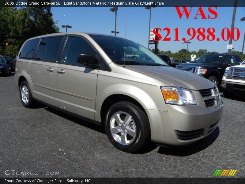 Light Sandstone Metallic / Medium Slate Gray/Light Shale 2009 Dodge Grand Caravan SE