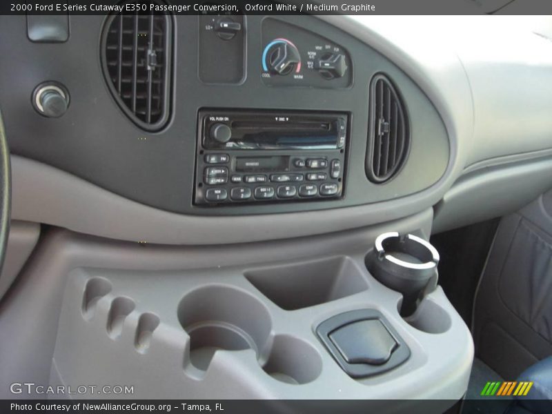 Oxford White / Medium Graphite 2000 Ford E Series Cutaway E350 Passenger Conversion