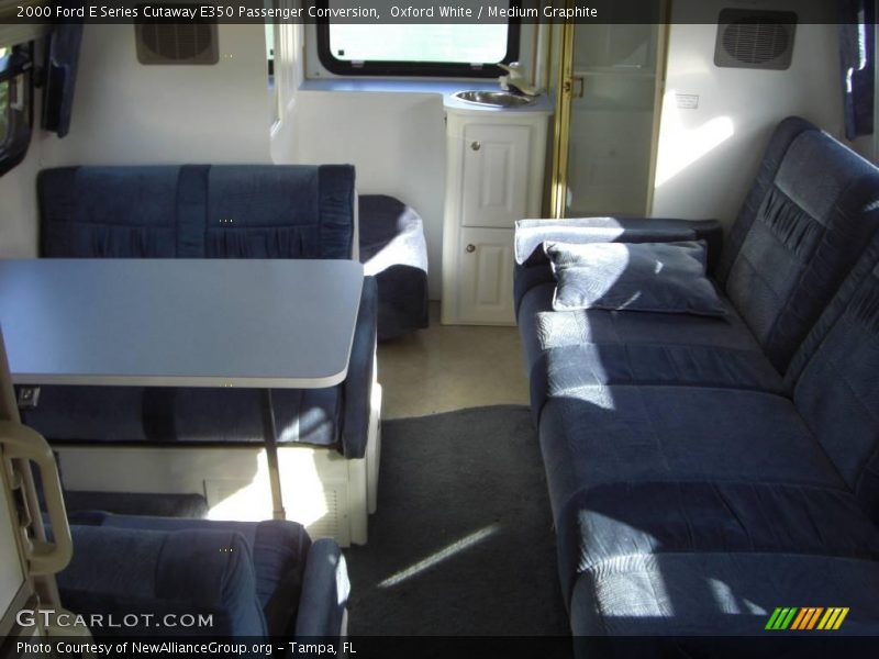 Oxford White / Medium Graphite 2000 Ford E Series Cutaway E350 Passenger Conversion