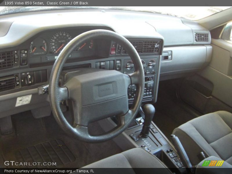 Classic Green / Off Black 1995 Volvo 850 Sedan