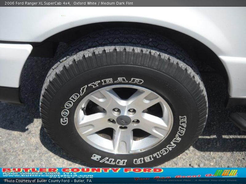 Oxford White / Medium Dark Flint 2006 Ford Ranger XL SuperCab 4x4