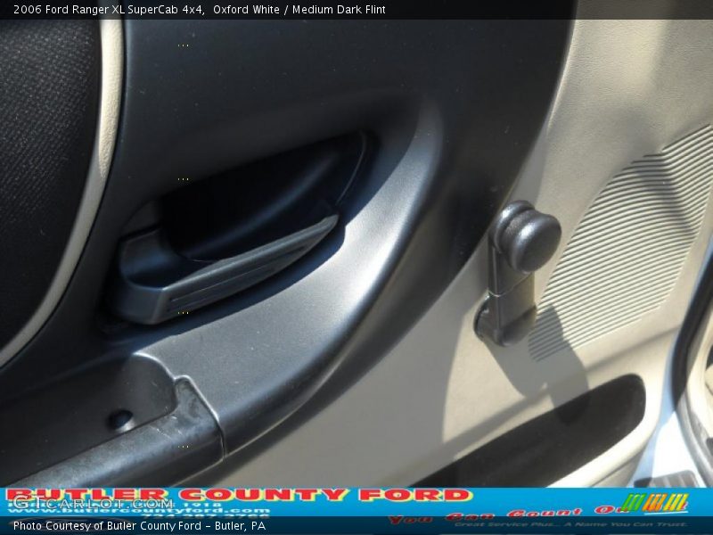 Oxford White / Medium Dark Flint 2006 Ford Ranger XL SuperCab 4x4