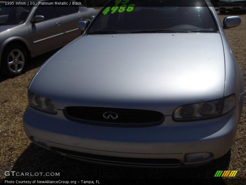 Platinum Metallic / Black 1995 Infiniti J 30