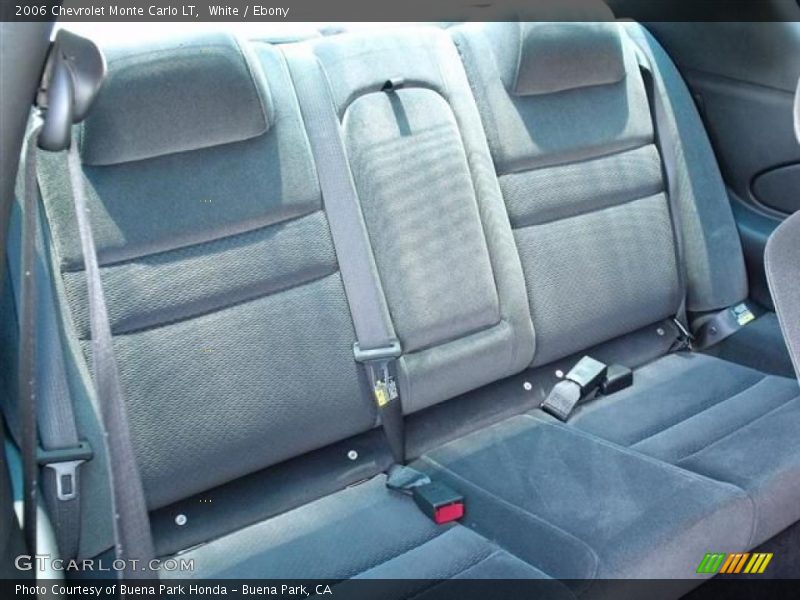 White / Ebony 2006 Chevrolet Monte Carlo LT