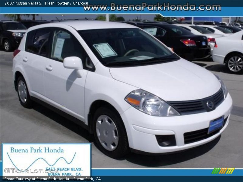 Fresh Powder / Charcoal 2007 Nissan Versa S