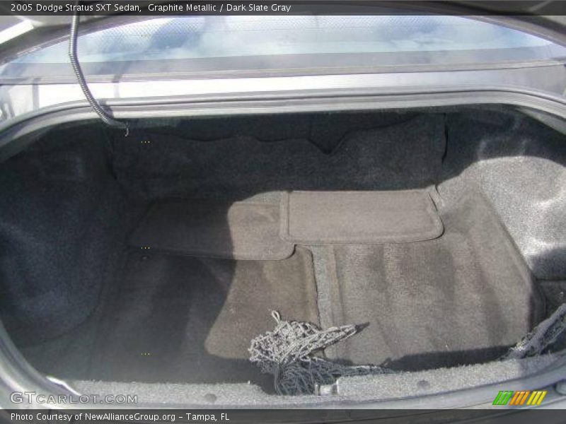 Graphite Metallic / Dark Slate Gray 2005 Dodge Stratus SXT Sedan