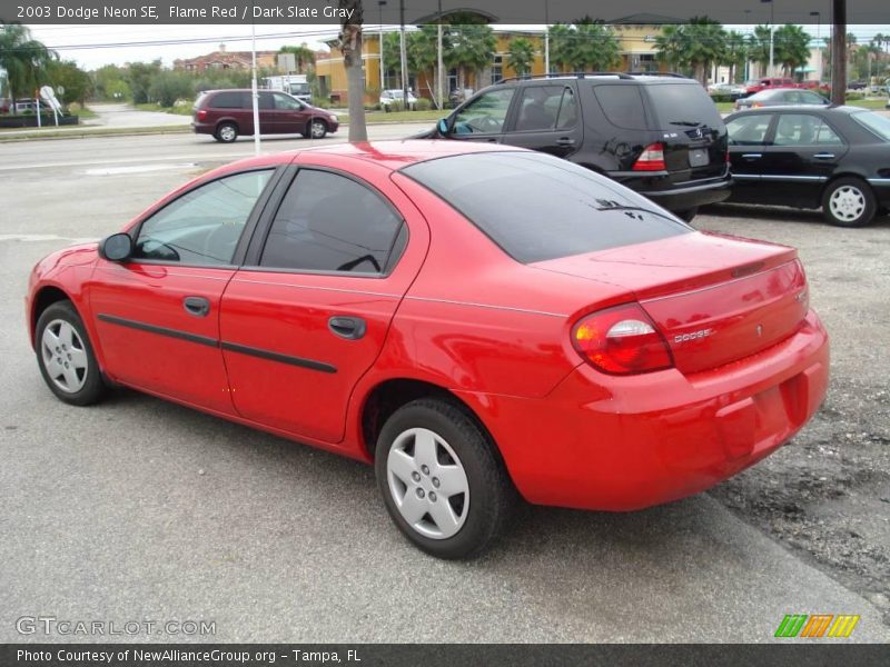 Flame Red / Dark Slate Gray 2003 Dodge Neon SE