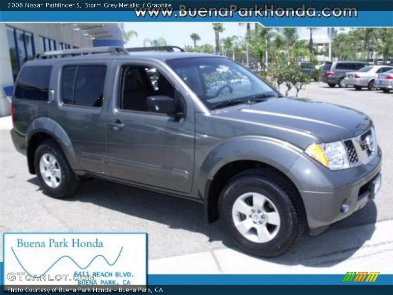 Storm Grey Metallic / Graphite 2006 Nissan Pathfinder S