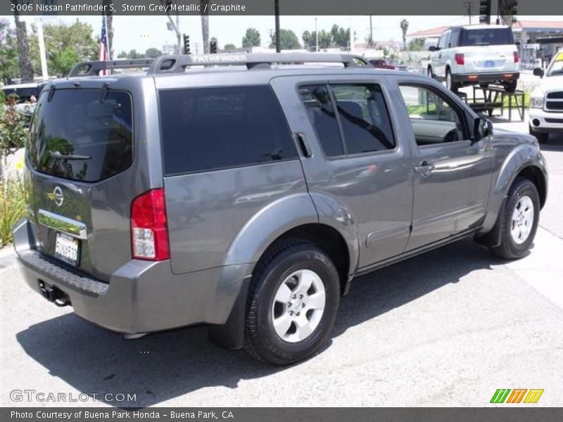 Storm Grey Metallic / Graphite 2006 Nissan Pathfinder S