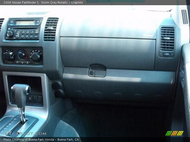 Storm Grey Metallic / Graphite 2006 Nissan Pathfinder S