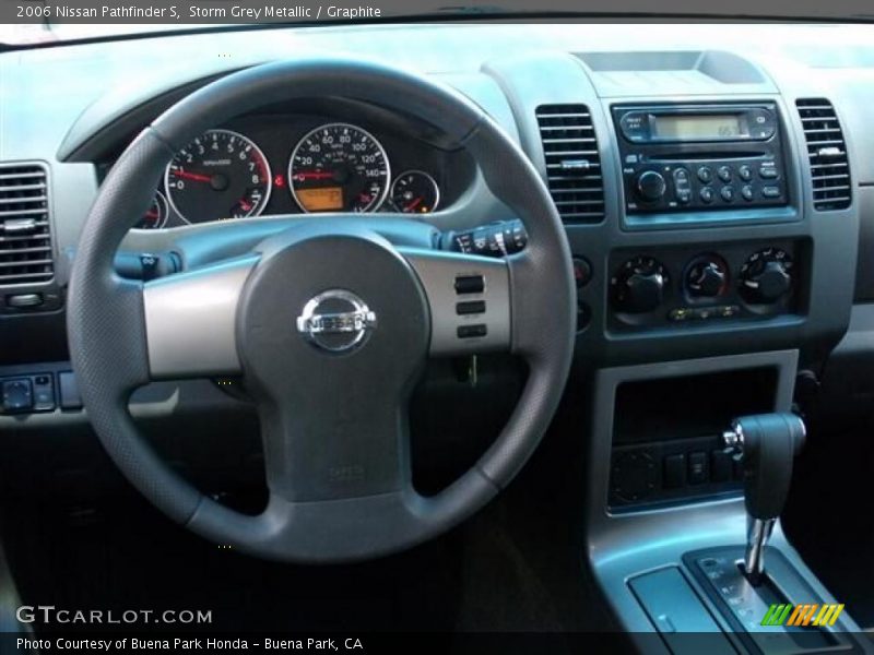 Storm Grey Metallic / Graphite 2006 Nissan Pathfinder S