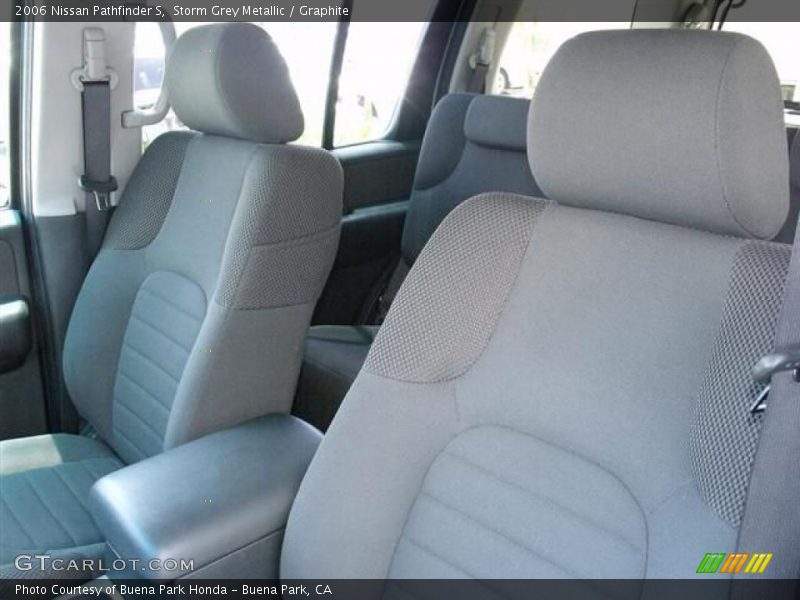 Storm Grey Metallic / Graphite 2006 Nissan Pathfinder S