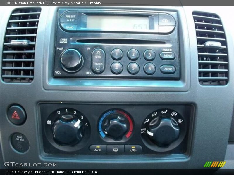 Storm Grey Metallic / Graphite 2006 Nissan Pathfinder S