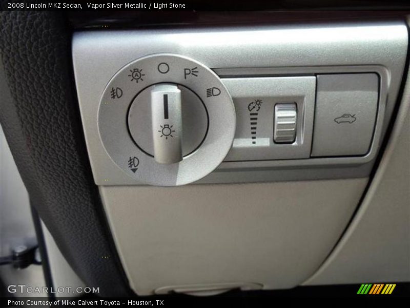 Vapor Silver Metallic / Light Stone 2008 Lincoln MKZ Sedan