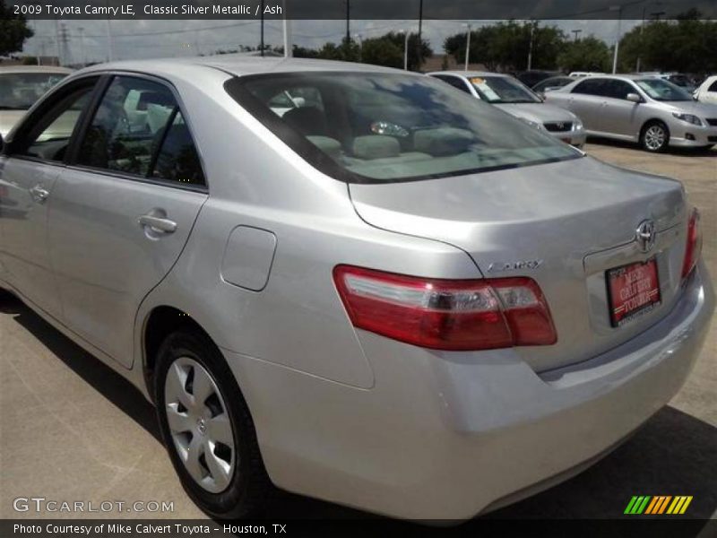 Classic Silver Metallic / Ash 2009 Toyota Camry LE