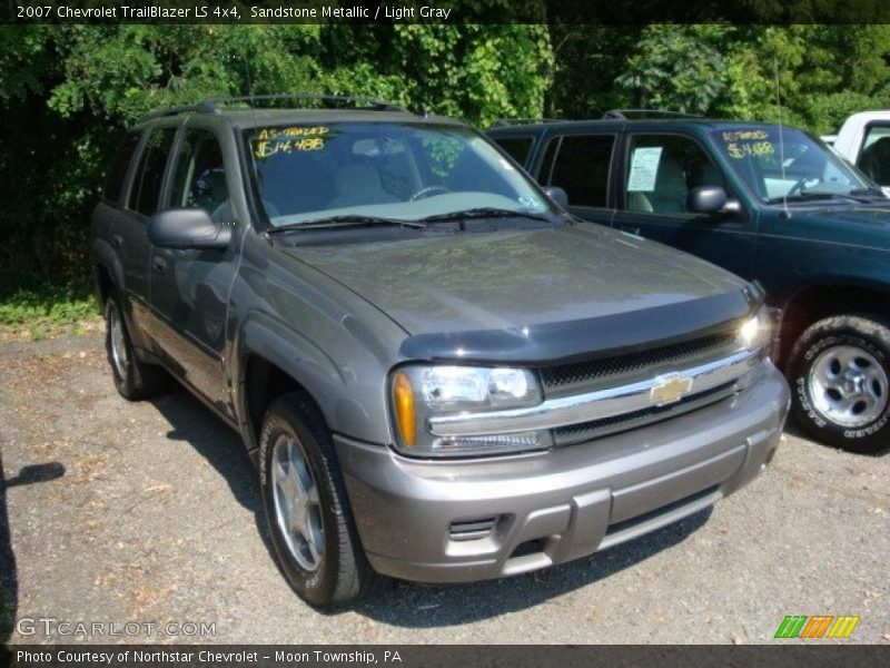 Sandstone Metallic / Light Gray 2007 Chevrolet TrailBlazer LS 4x4