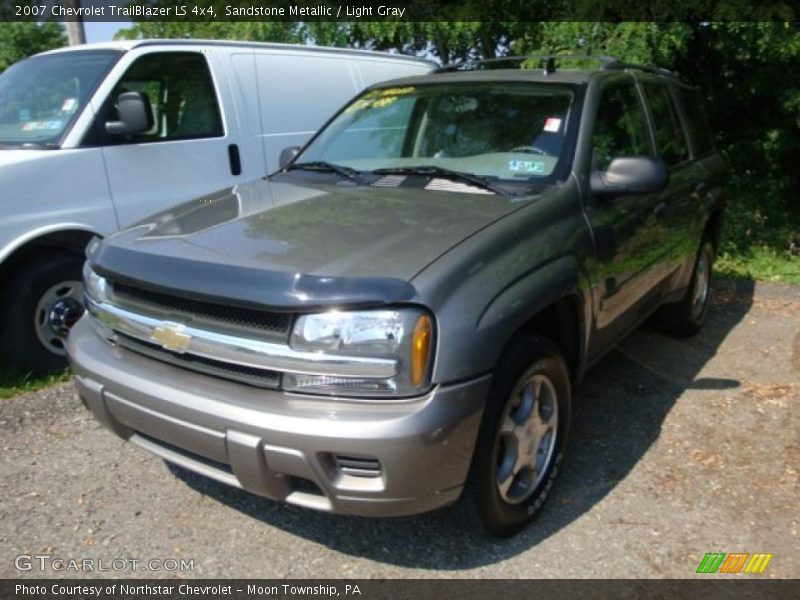 Sandstone Metallic / Light Gray 2007 Chevrolet TrailBlazer LS 4x4