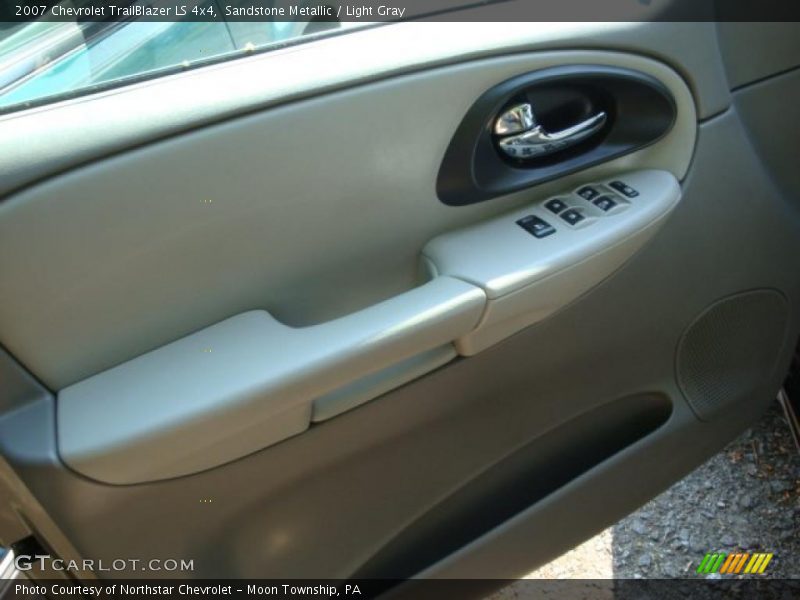 Sandstone Metallic / Light Gray 2007 Chevrolet TrailBlazer LS 4x4