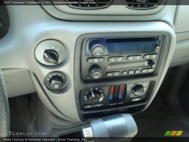 Sandstone Metallic / Light Gray 2007 Chevrolet TrailBlazer LS 4x4