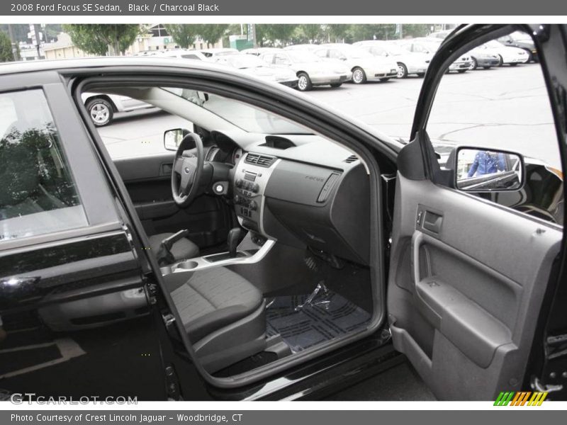Black / Charcoal Black 2008 Ford Focus SE Sedan