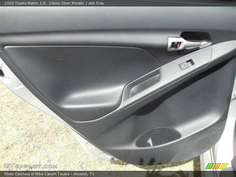 Classic Silver Metallic / Ash Gray 2009 Toyota Matrix 1.8
