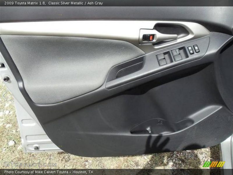 Classic Silver Metallic / Ash Gray 2009 Toyota Matrix 1.8
