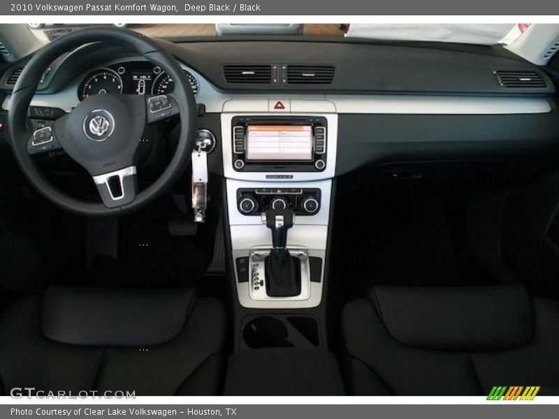 Deep Black / Black 2010 Volkswagen Passat Komfort Wagon