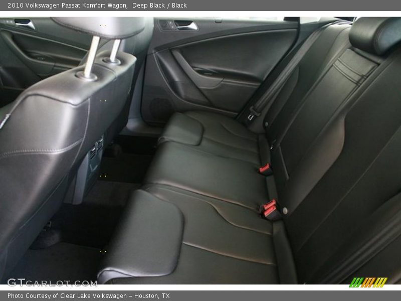 Deep Black / Black 2010 Volkswagen Passat Komfort Wagon