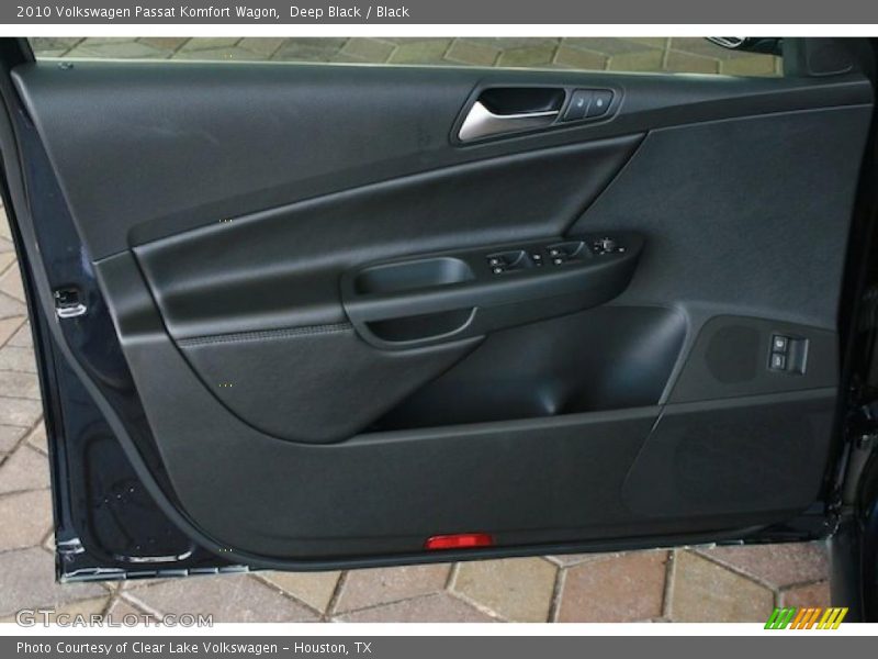 Deep Black / Black 2010 Volkswagen Passat Komfort Wagon