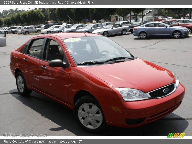 Infra-Red / Charcoal/Light Flint 2007 Ford Focus ZX4 SE Sedan