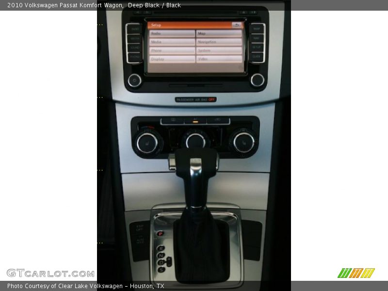 Deep Black / Black 2010 Volkswagen Passat Komfort Wagon