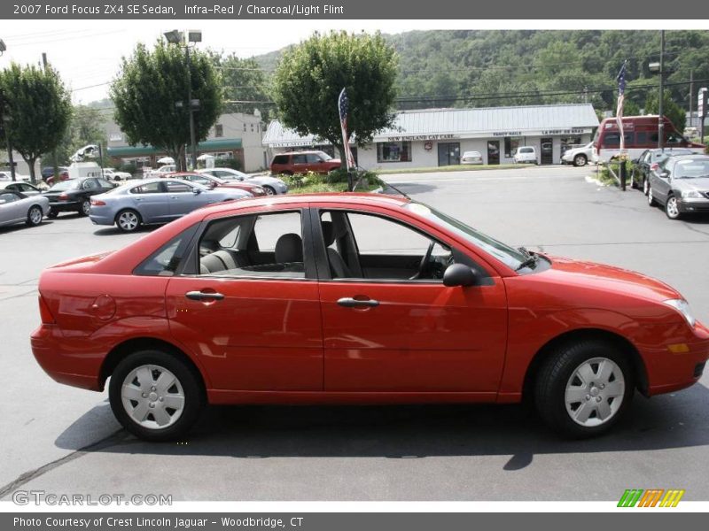 Infra-Red / Charcoal/Light Flint 2007 Ford Focus ZX4 SE Sedan