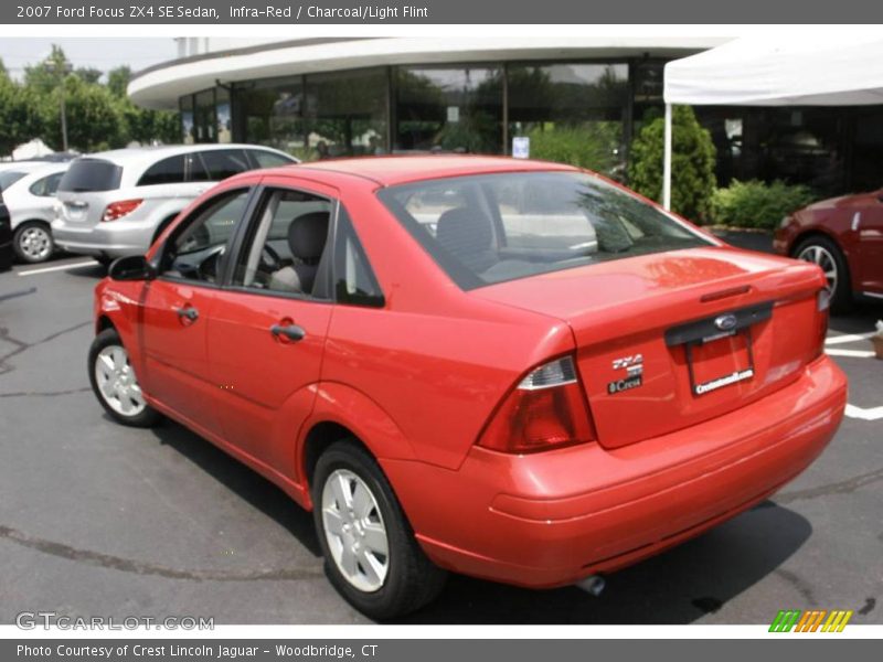 Infra-Red / Charcoal/Light Flint 2007 Ford Focus ZX4 SE Sedan