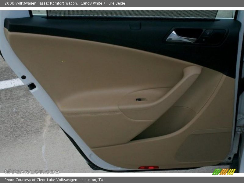 Candy White / Pure Beige 2008 Volkswagen Passat Komfort Wagon
