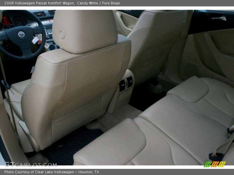 Candy White / Pure Beige 2008 Volkswagen Passat Komfort Wagon