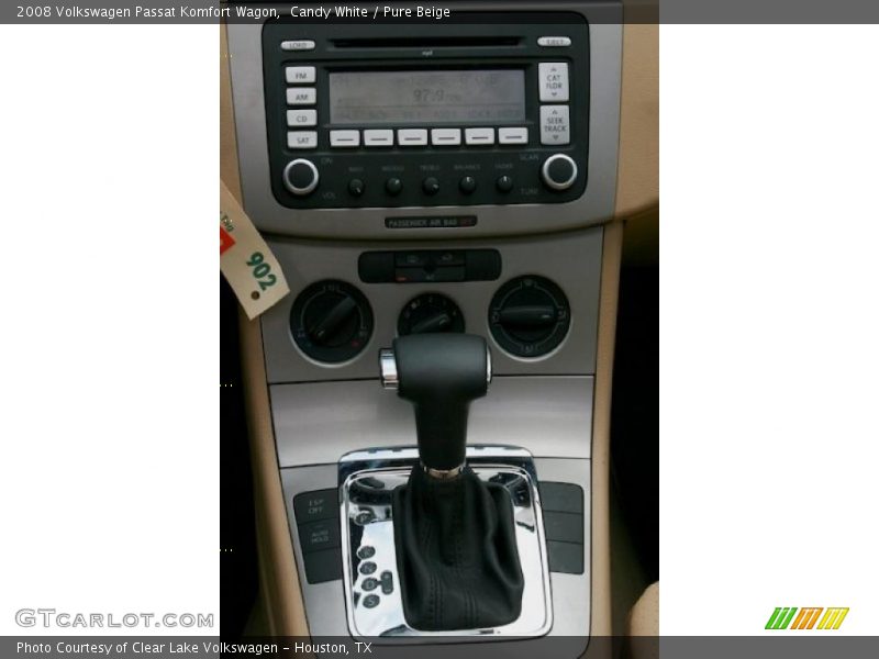 Candy White / Pure Beige 2008 Volkswagen Passat Komfort Wagon
